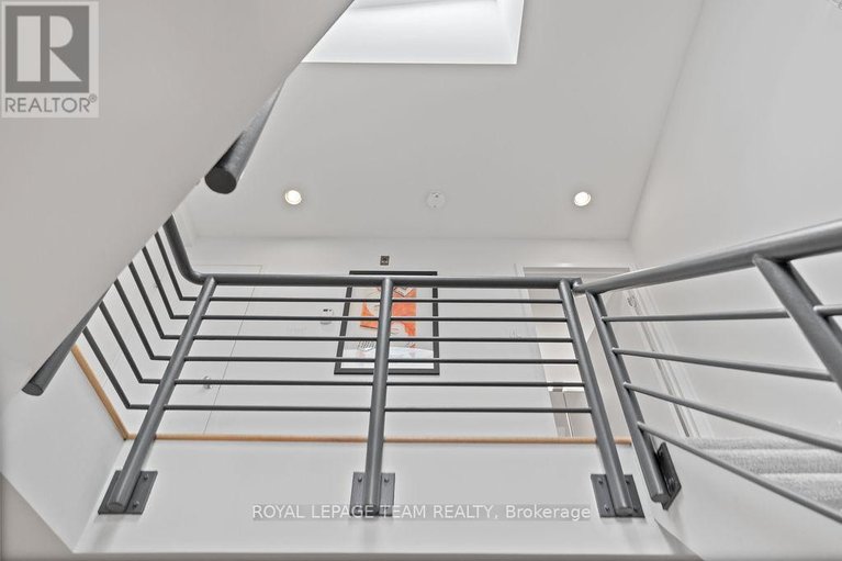 29571957/26-202-st-patrick-street/lower-townbyward-market/ottawa/ontario/K1N5K3_24