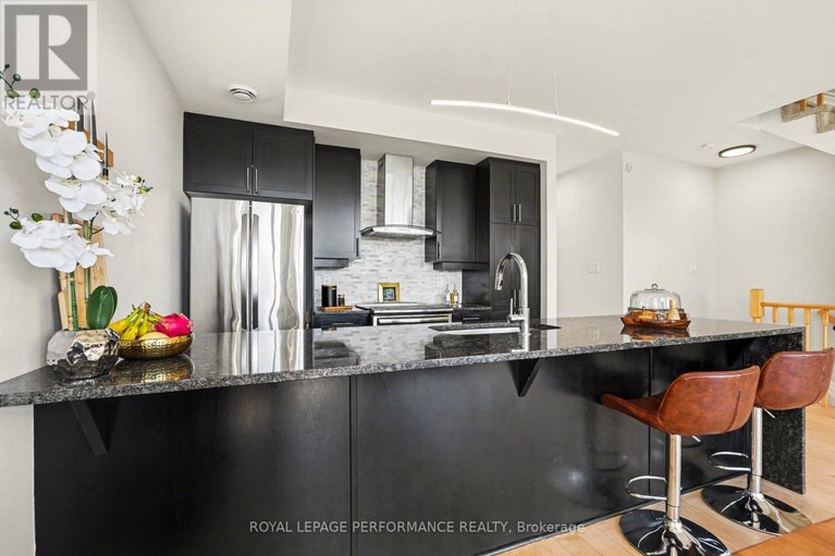 29525861/151-poplin-street/riverside-southgloucester-glen/ottawa/ontario/K4M0G7_12