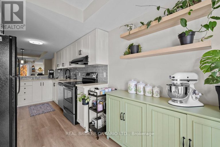 29093089/10-293-aquaview-drive/avalon-east/ottawa/ontario/K4A0B6_16