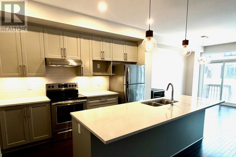 29443844/620-taliesin-crescent/remainder-of-stittsville-area/ottawa/ontario/K2S2W4_15