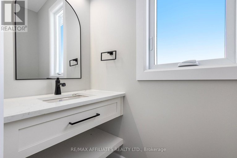 28174420/1353-diamond-street/clarencerockland-twp/clarence-rockland/ontario/K4K0M6_7
