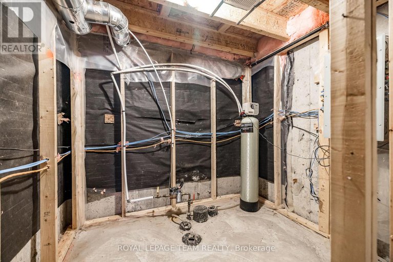 29260838/604-via-campanale-avenue/longfields/ottawa/ontario/K2J4X1_35