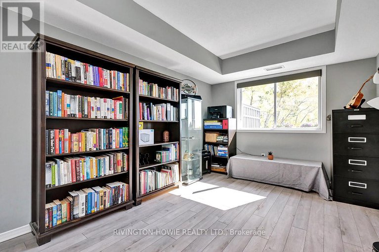 28196868/36-robson-court/kanata-lakesheritage-hills/ottawa/ontario/K2K2W1_24