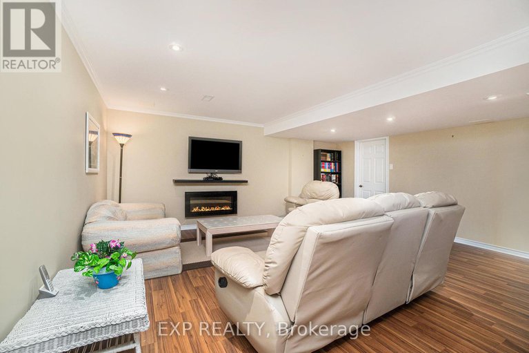 28633040/418-cavesson-street/emerald-meadowstrailwest/ottawa/ontario/K2V0A8_34