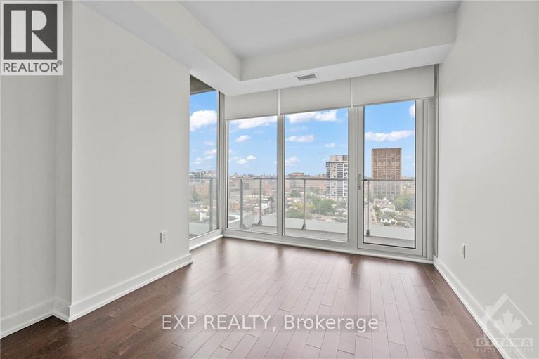 29242439/1107-111-champagne-avenue-s/west-centre-town/ottawa/ontario/K1S5V3_16