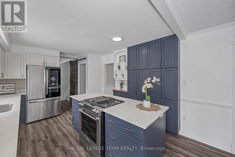 29398267/6-stroughton-crescent/munster/ottawa/ontario/K0A3P0_21