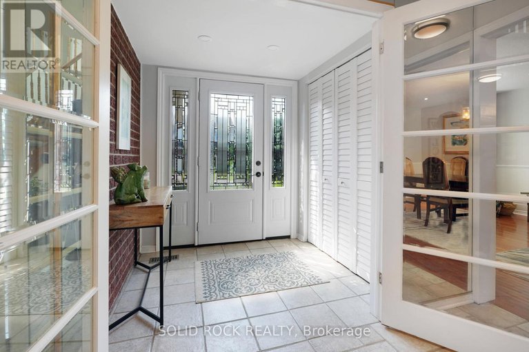 28474669/41-framingham-crescent/cedargrovefraserdale/ottawa/ontario/K2J3J4_4