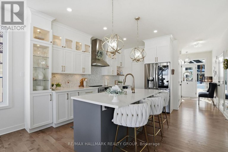 29400693/3-arber-street/vankleek-hill/champlain/ontario/K0B1R0_4