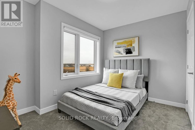 29614400/512-pilot-private/emerald-meadowstrailwest/ottawa/ontario/K2S0S4_18