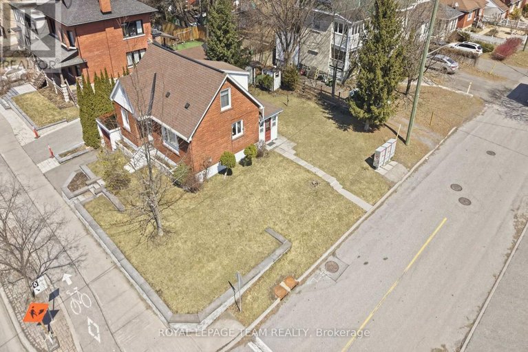 29596243/591-churchill-avenue-n/westborohampton-park/ottawa/ontario/K1Z5E6_50