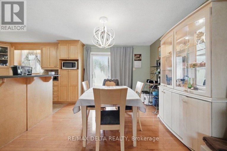 28221771/2622-gagne-road/clarencerockland-twp/clarence-rockland/ontario/K0A2A0_7
