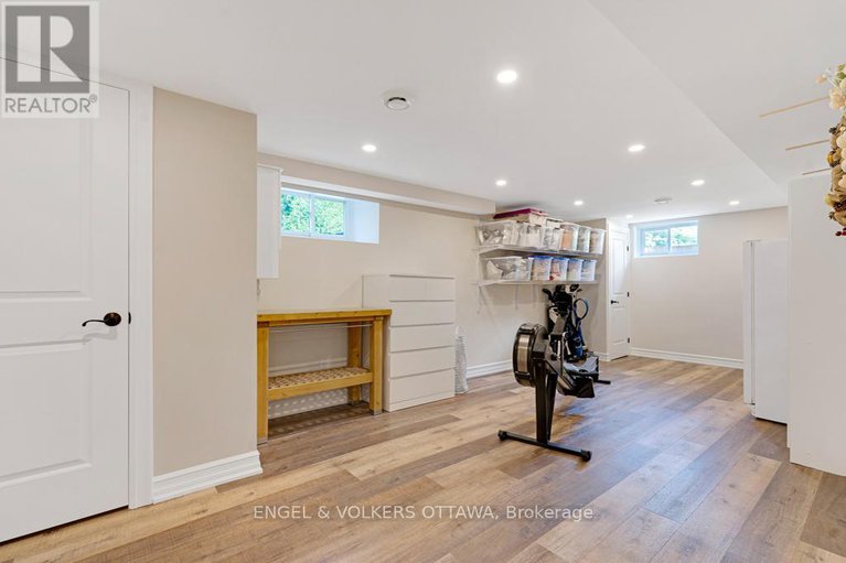 28654759/656-spruce-ridge-road/huntley-ward-south-west/ottawa/ontario/K0A1L0_32