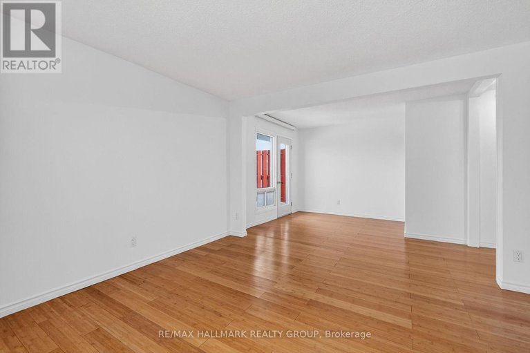 29326115/1408-158c-mcarthur-avenue/vanier/ottawa/ontario/K1L8E7_35