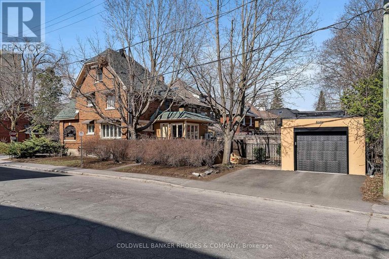 29667356/592-besserer-street/sandy-hill/ottawa/ontario/K1N6C9_43
