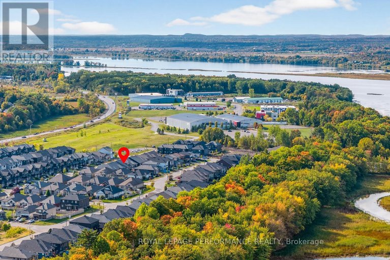 29538007/88-des-rails-street/town-of-rockland/clarence-rockland/ontario/K4K0K2_44