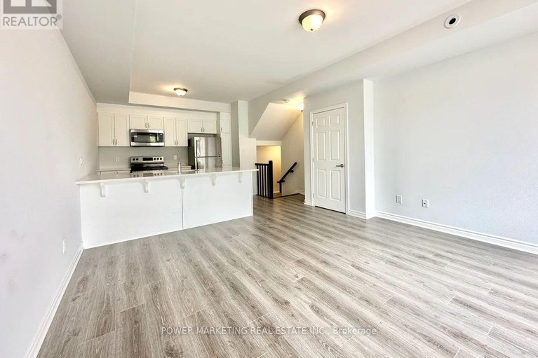 29450663/641-makwa-private/cfb-rockcliffe-and-area/ottawa/ontario/K1K5A4_3