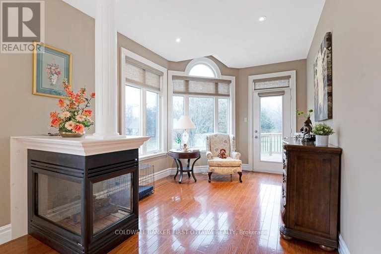 28050284/556-west-point-drive/drummondnorth-elmsley-north-elmsley-twp/drummondnorth-elmsley/ontario/K7H3C7_21