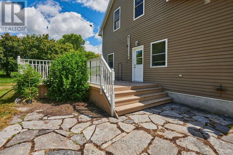 28648694/18597-dundas-street/south-glengarry-charlottenburgh-twp/south-glengarry/ontario/K0C1S0_30