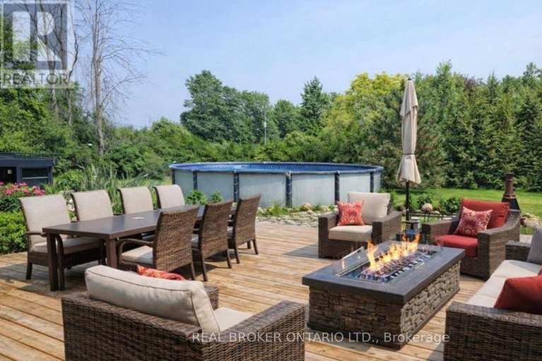 29603322/2090-beach-road/north-grenville-twp-kemptville-south/north-grenville/ontario/K0G1S0_45