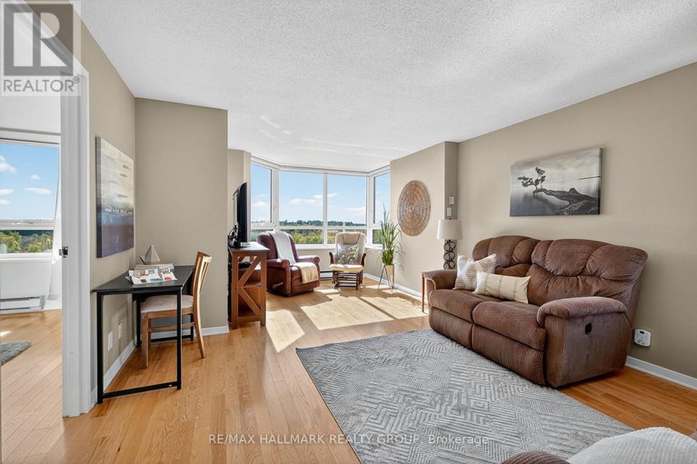 29377556/1207-80-sandcastle-drive/leslie-park/ottawa/ontario/K2H9E7_13