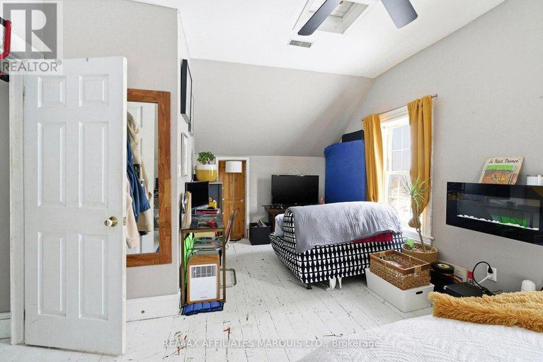 29341582/18645-county-2-road/south-glengarry-charlottenburgh-twp/south-glengarry/ontario/K6H5R5_23