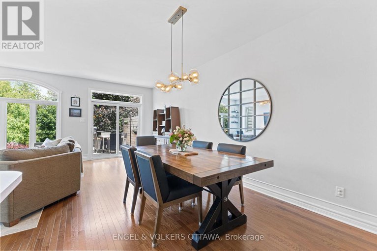 28528943/18-mccooeye-lane/stittsville-central/ottawa/ontario/K2S1B9_7