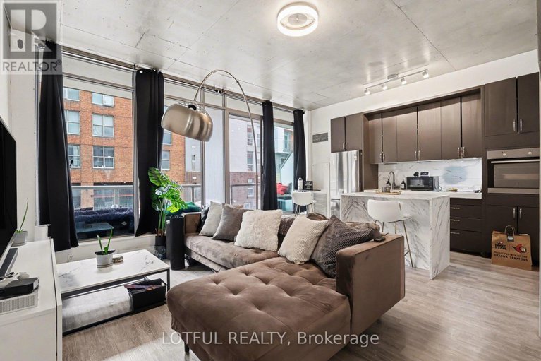 29384908/201-383-cumberland-street/lower-townbyward-market/ottawa/ontario/K1N1J7_8