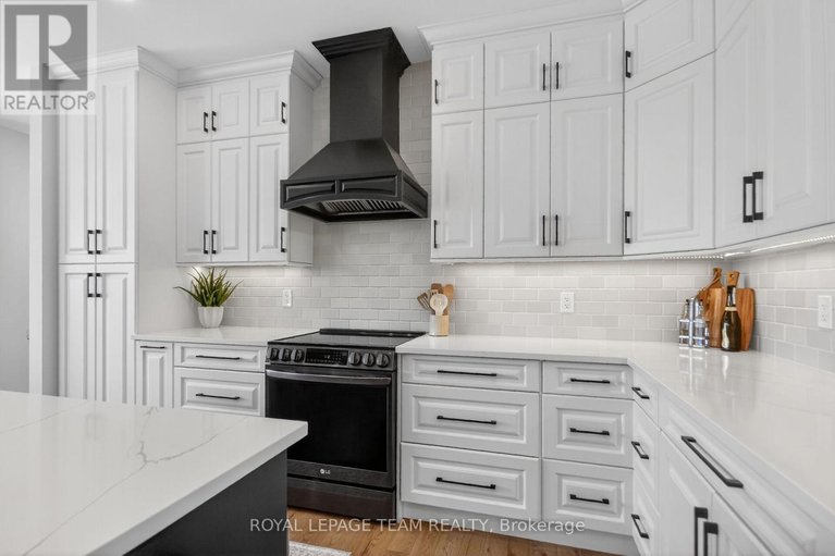 29640986/375-johnny-porter-drive/beckwith-twp/beckwith/ontario/K0A1B0_14