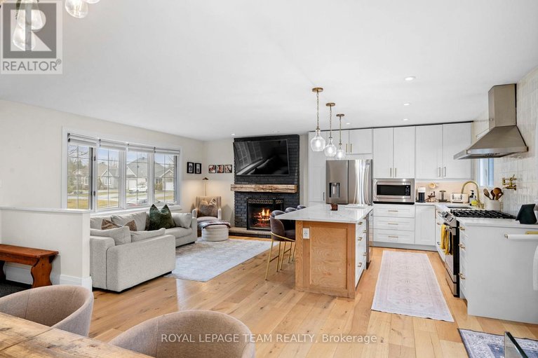 29651251/185-lacroix-avenue/bilberry-creekqueenswood-heights/ottawa/ontario/K1E1K2_20