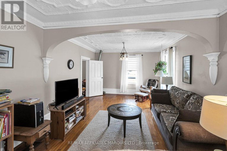 28164009/7-spruce-street/lancaster/south-glengarry/ontario/K0C1N0_5