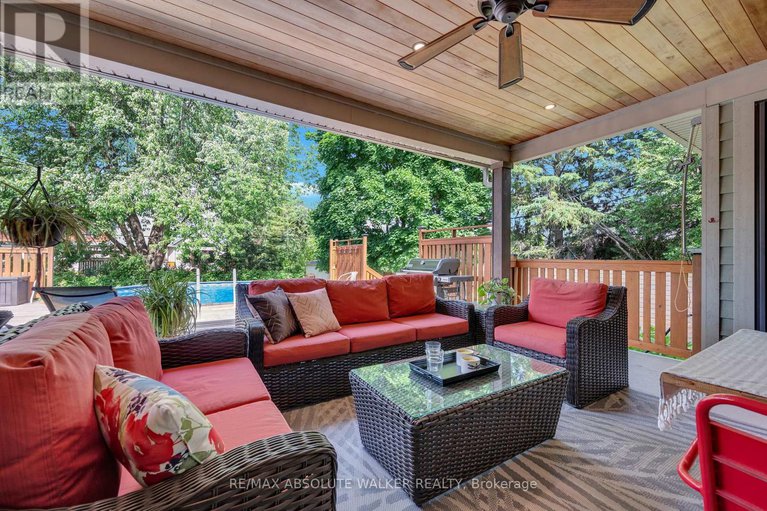 28513868/5-melva-avenue/blossom-parkkemp-parkfindlay-creek/ottawa/ontario/K1T3W9_44
