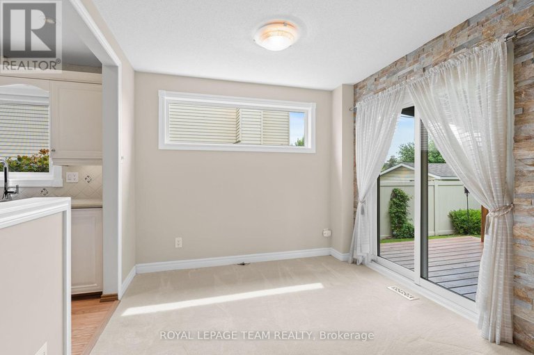 28648356/23-glacier-street/on-the-green/ottawa/ontario/K2J2M7_15