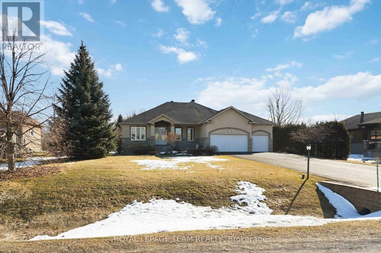 29563750/6868-sparkling-lake-way/greely/ottawa/ontario/K4P1R7_2