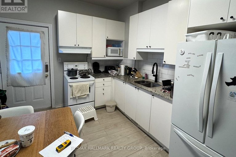 28426563/480-cumberland-street/sandy-hill/ottawa/ontario/K1N7J9_6