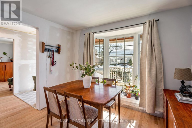 29400197/99-glynn-avenue/overbrook/ottawa/ontario/K1K1S7_7