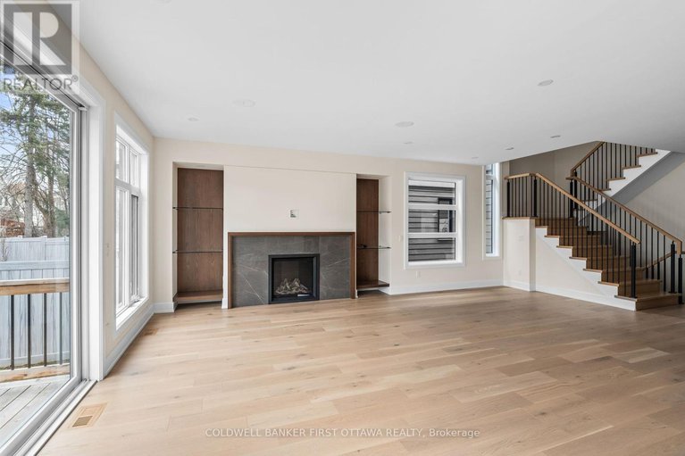 28476741/507-edison-avenue/mckellarhighland/ottawa/ontario/K2A1V3_14