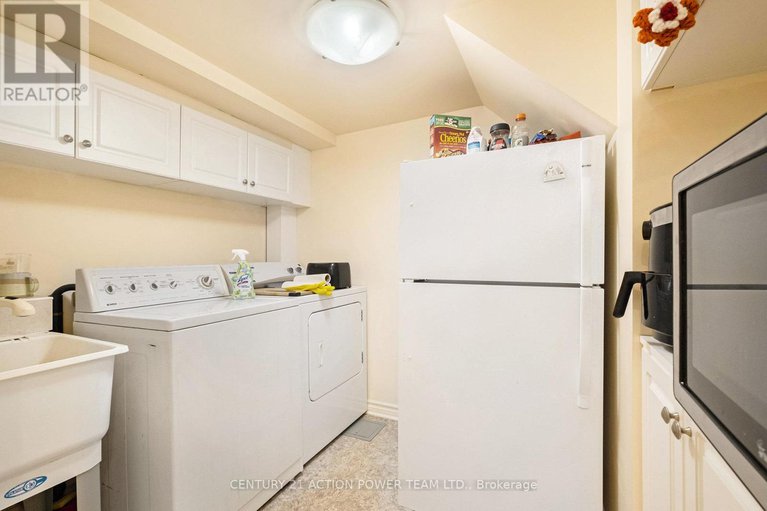 28638635/1318-brookline-avenue/ellwood/ottawa/ontario/K1V6S3_19