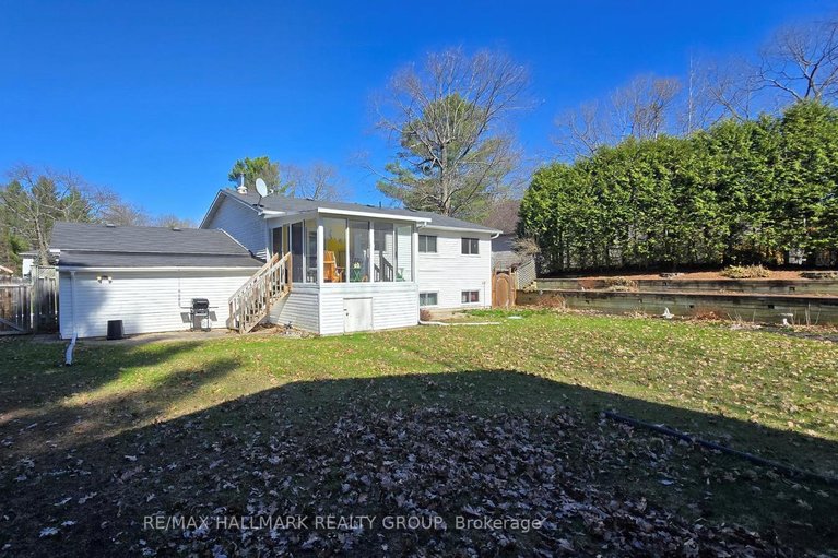 29675642/119-archie-street/constance-bay/ottawa/ontario/K0A3M0_2