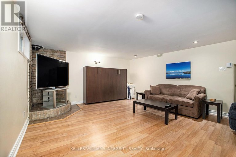 28510289/501-stewart-lane/lanark-highlands-dalhousie-twp/lanark-highlands/ontario/K0G1M0_23