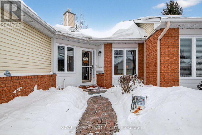 29366055/20-river-oaks-court/stittsville-central/ottawa/ontario/K2S1L3_3
