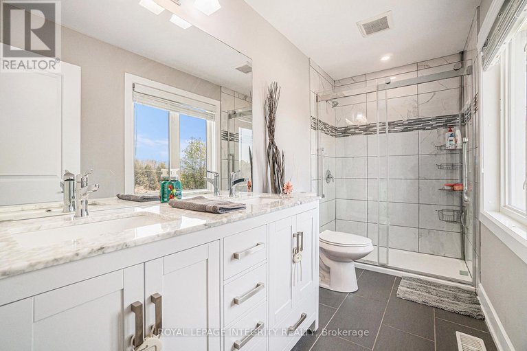28667126/922-leslie-crain-drive/drummond-n-elmsley-drummond-twp/drummondnorth-elmsley/ontario/K7H3C3_32