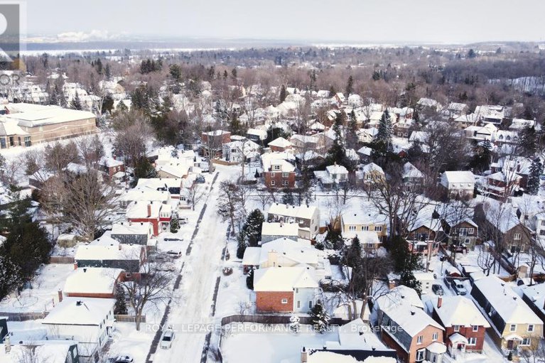 29349963/6-elmdale-avenue/lindenlea/ottawa/ontario/K1M1A4_44