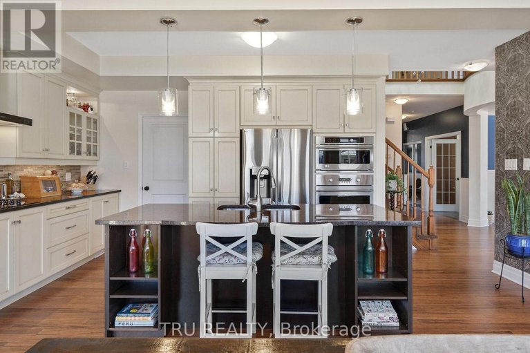 29642726/380-blackleaf-drive/stonebridge/ottawa/ontario/K2J5S5_18