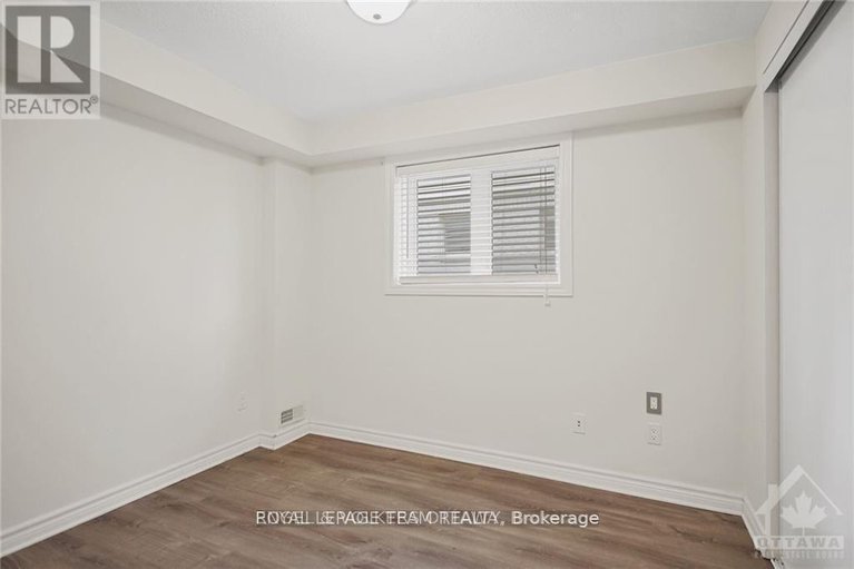 29585550/2-46-barnstone-drive/barrhaven-east/ottawa/ontario/K2G4R6_13