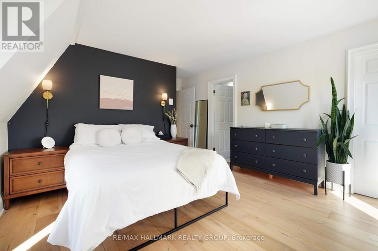 28961457/5-274-daly-avenue/sandy-hill/ottawa/ontario/K1N6G5_32