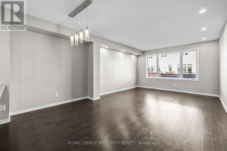 28962538/14-hackney-private/emerald-meadowstrailwest/ottawa/ontario/K2V0K8_3