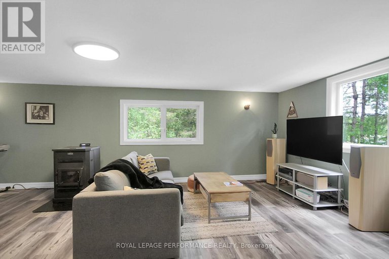 28546944/14120-county-road-13-road/north-stormont-finch-twp/north-stormont/ontario/K0A1R0_16
