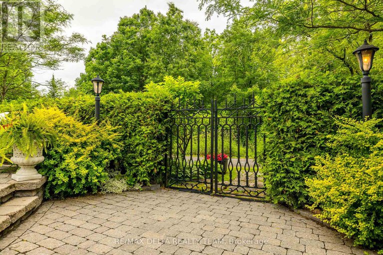 28544591/1779-heatherstone-crescent/springridgeeast-village/ottawa/ontario/K4A4P3_44