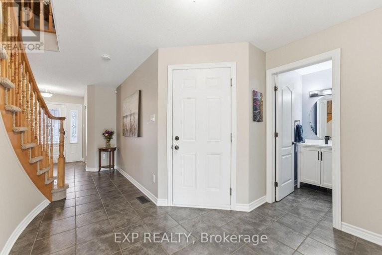 29033909/17-olde-towne-avenue/village-of-russell/russell/ontario/K4R0A5_11