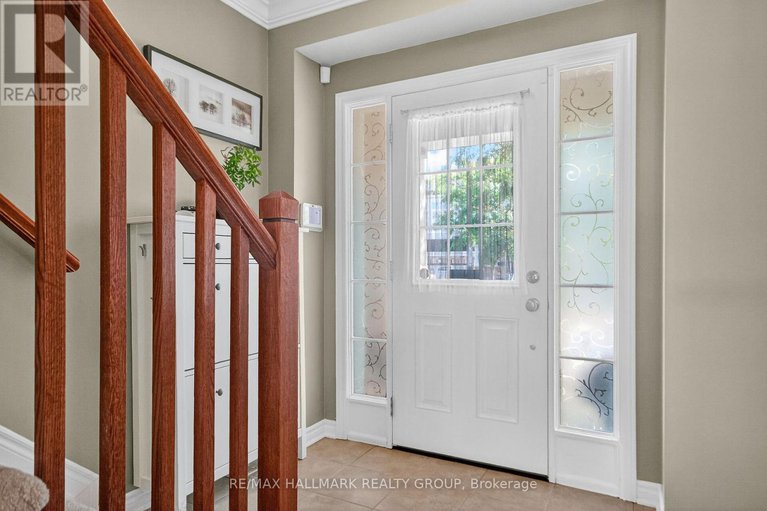 28916724/317-river-landing-avenue/half-moon-bay/ottawa/ontario/K2J3V4_3